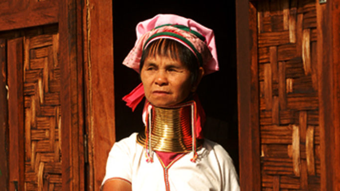 Karen Lady, Inle Lake, Myanmar Karen Lady, Inle Lake, Myanmar