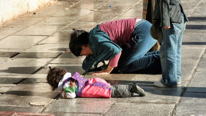 Pilgrim, Barkhor Street, Lhasa Barkhor