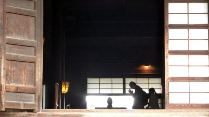 Praying at Zenko Ji, Nagano Zenko Ji Nagano